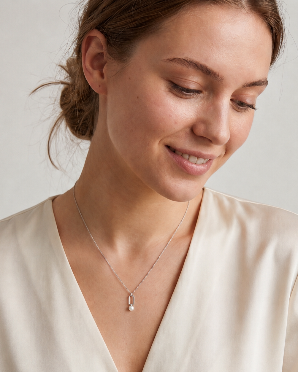Dainty Link & Pearl Pendant Necklace #color_silver