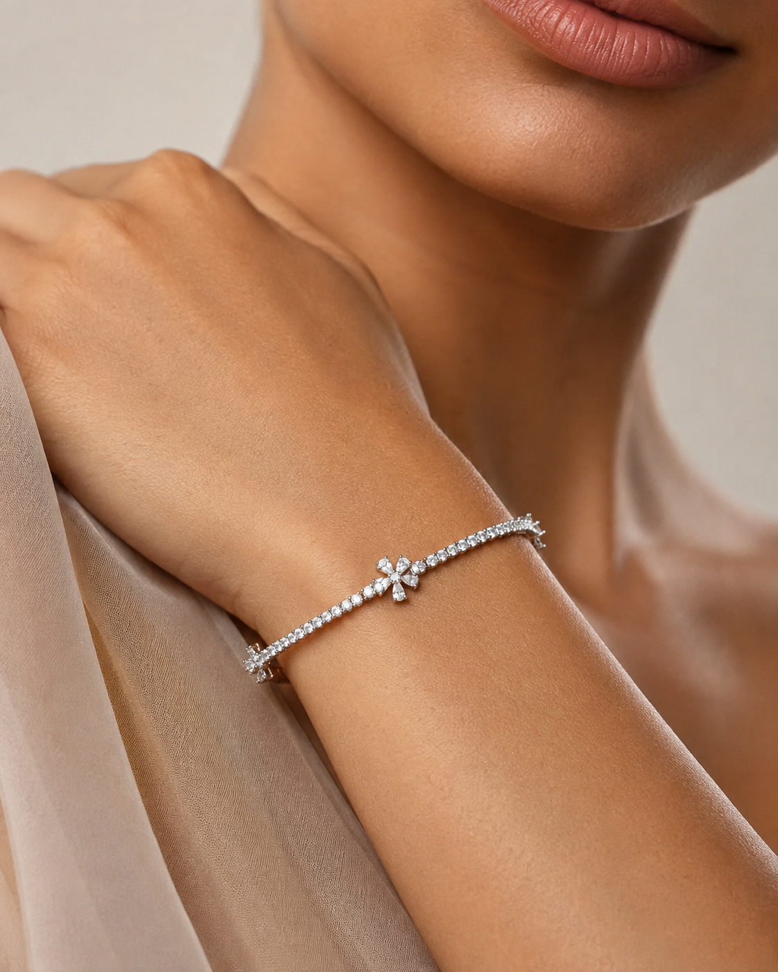 Elegant flower Bracelet#color_silver