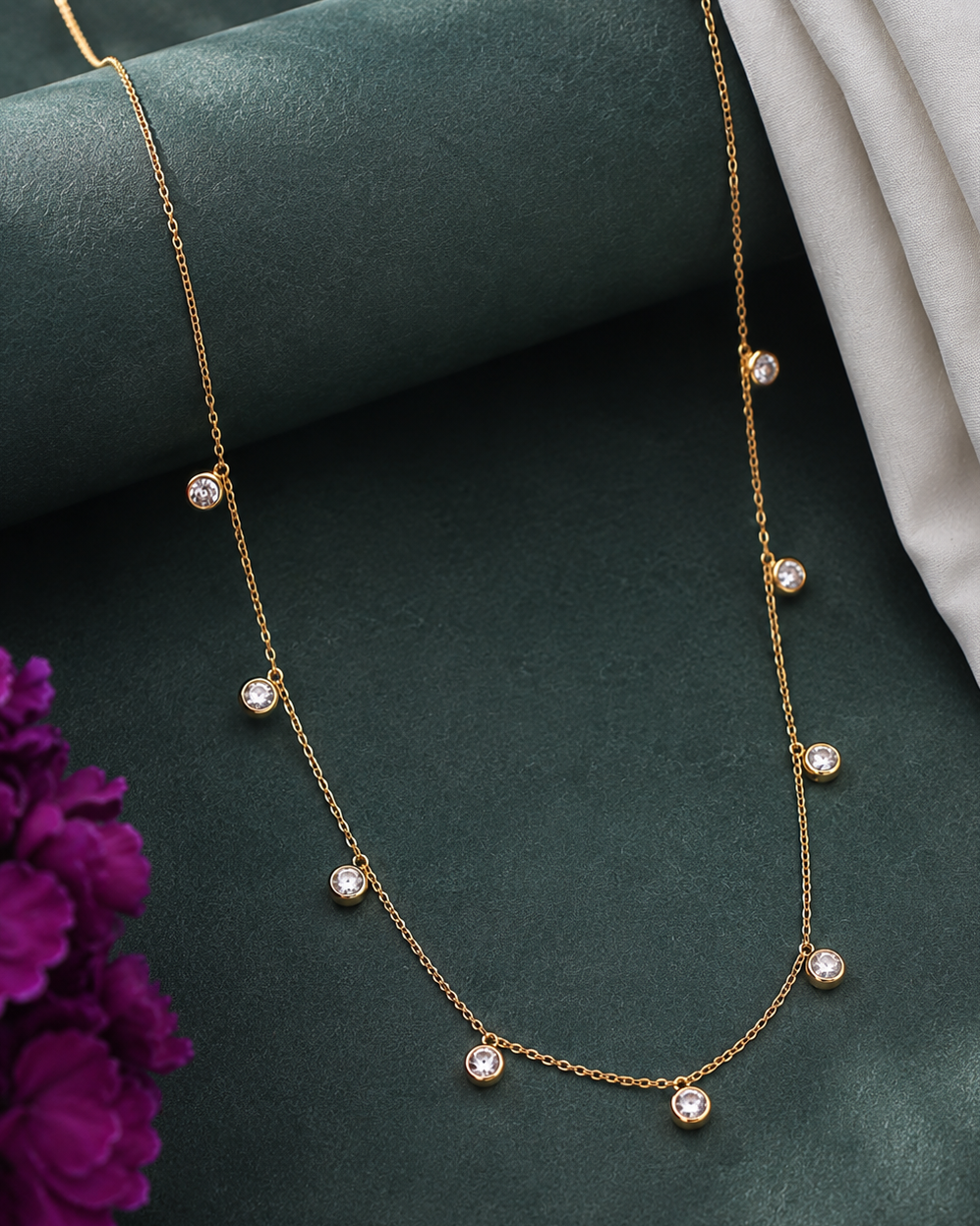 Dainty bezel station necklace#color_gold