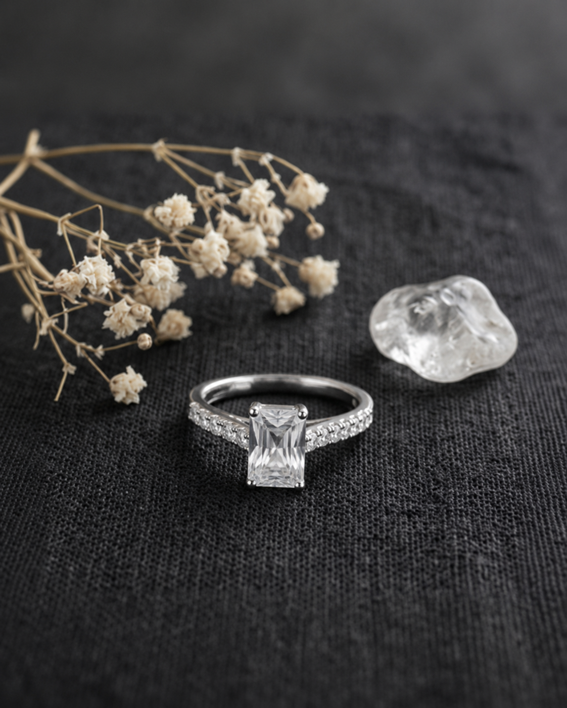 Radiant One Ring – Luxury Look Statement Ring for Women
