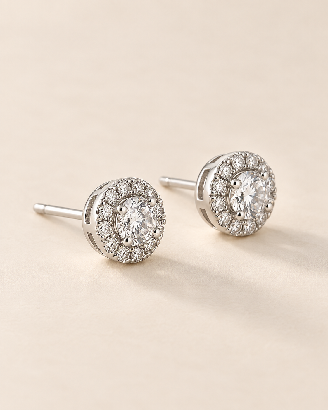 Zuri Halo Stud Earrings in 925 Sterling Silver