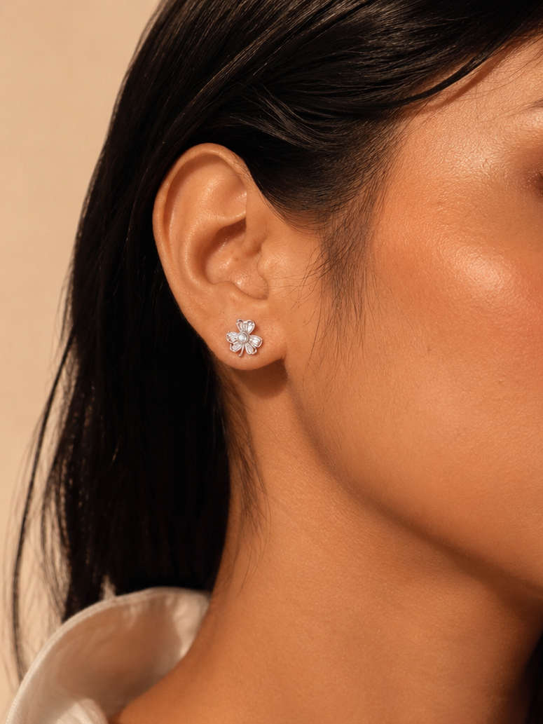 Pearla_Clover_CZ_Stud_Earrings #color_silver