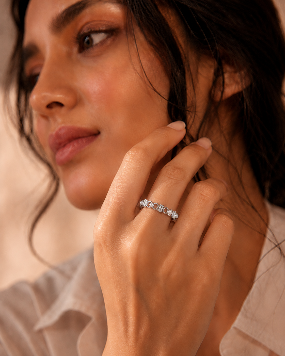 925 Silver Pearl Loop Ring #color_silver