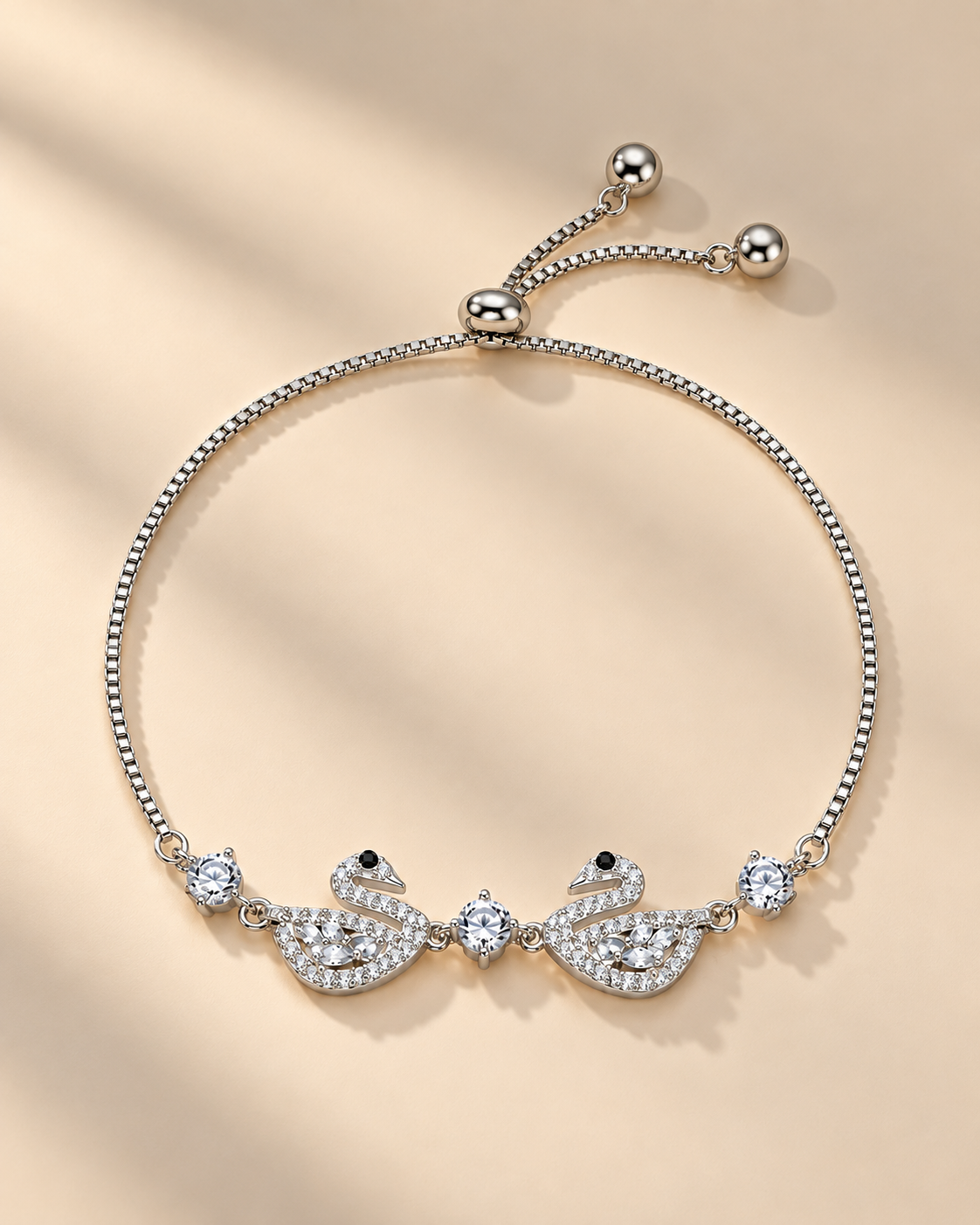 Swan Pendant Bracelet in 925 Silver | Cilvira