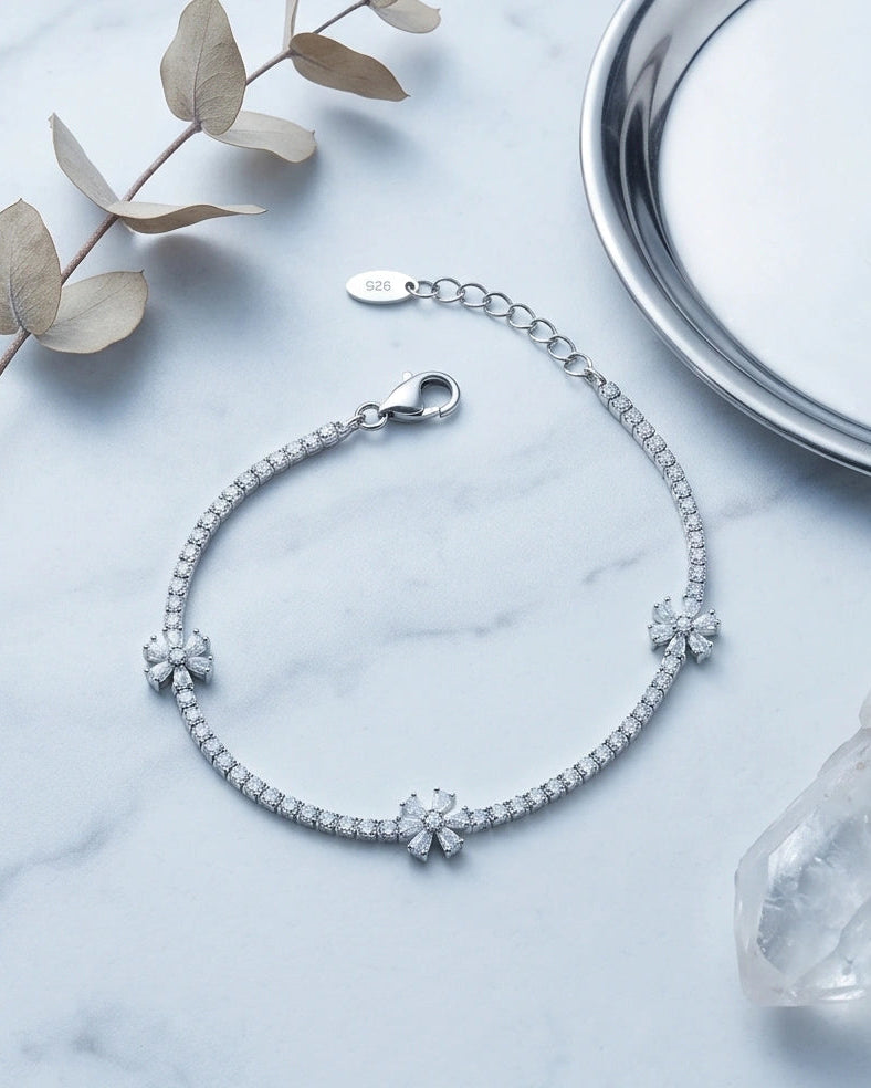 Flower Chain Bracelet for Women – Linked  Silver Bracelet