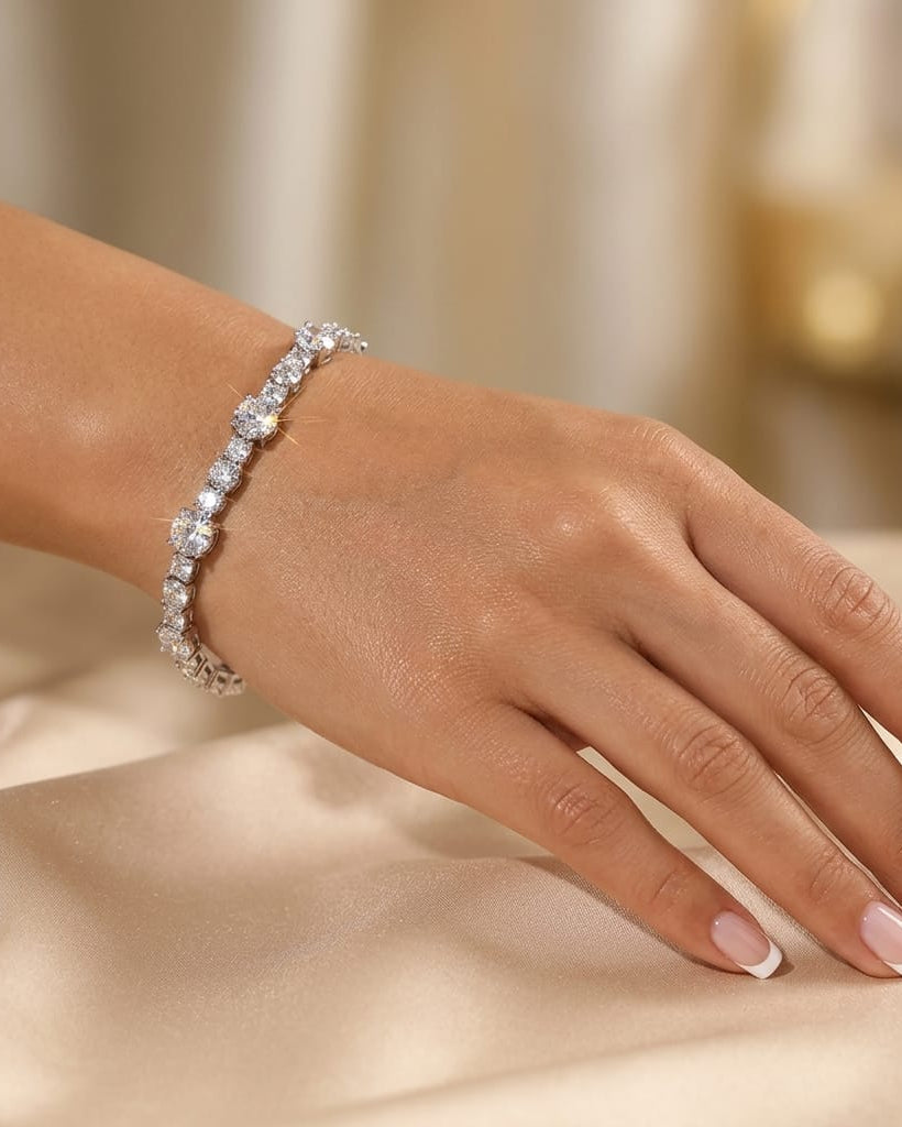925 Sterling Silver alternating round tennis bracelet with secure box clasp