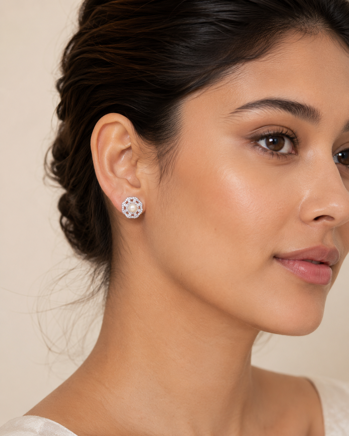 Pearl Floral Stud Earrings #color_silver