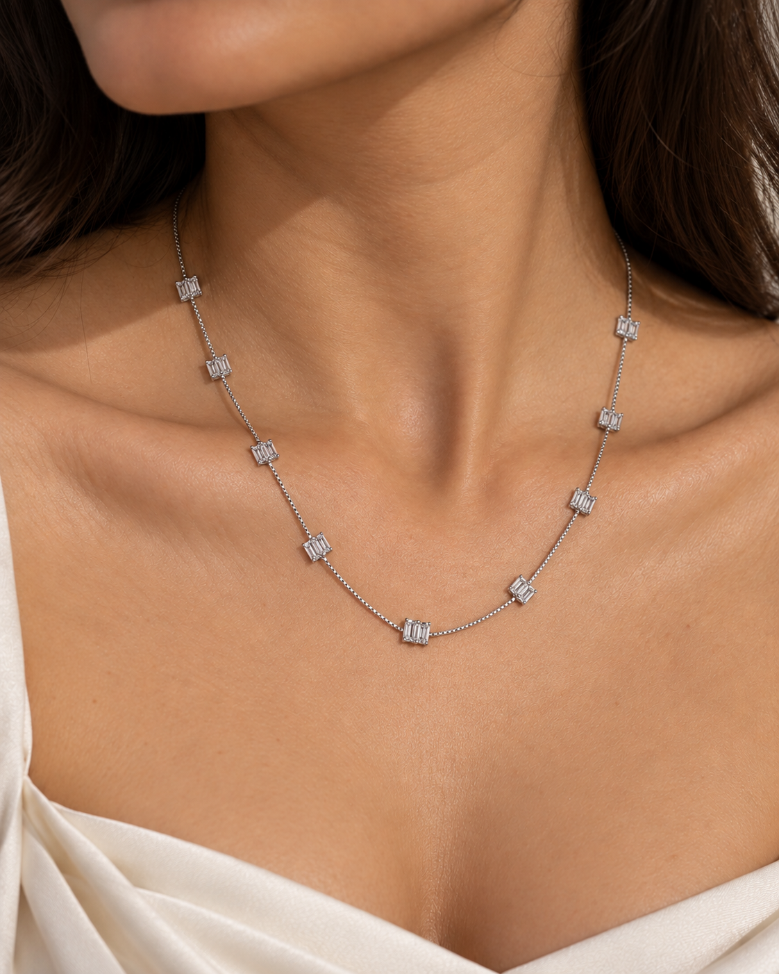 Baguette Stone Necklace in 925 Silver | Cilvira