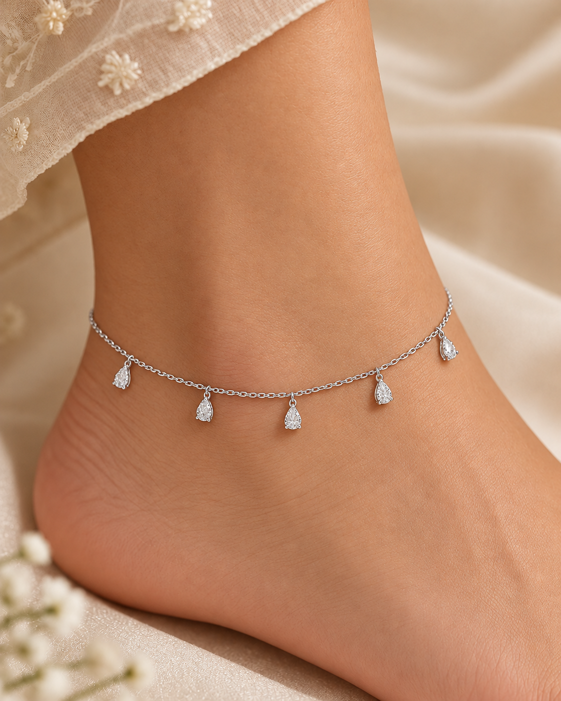 Teardrop Charm Anklet in 925 Silver | Cilvira