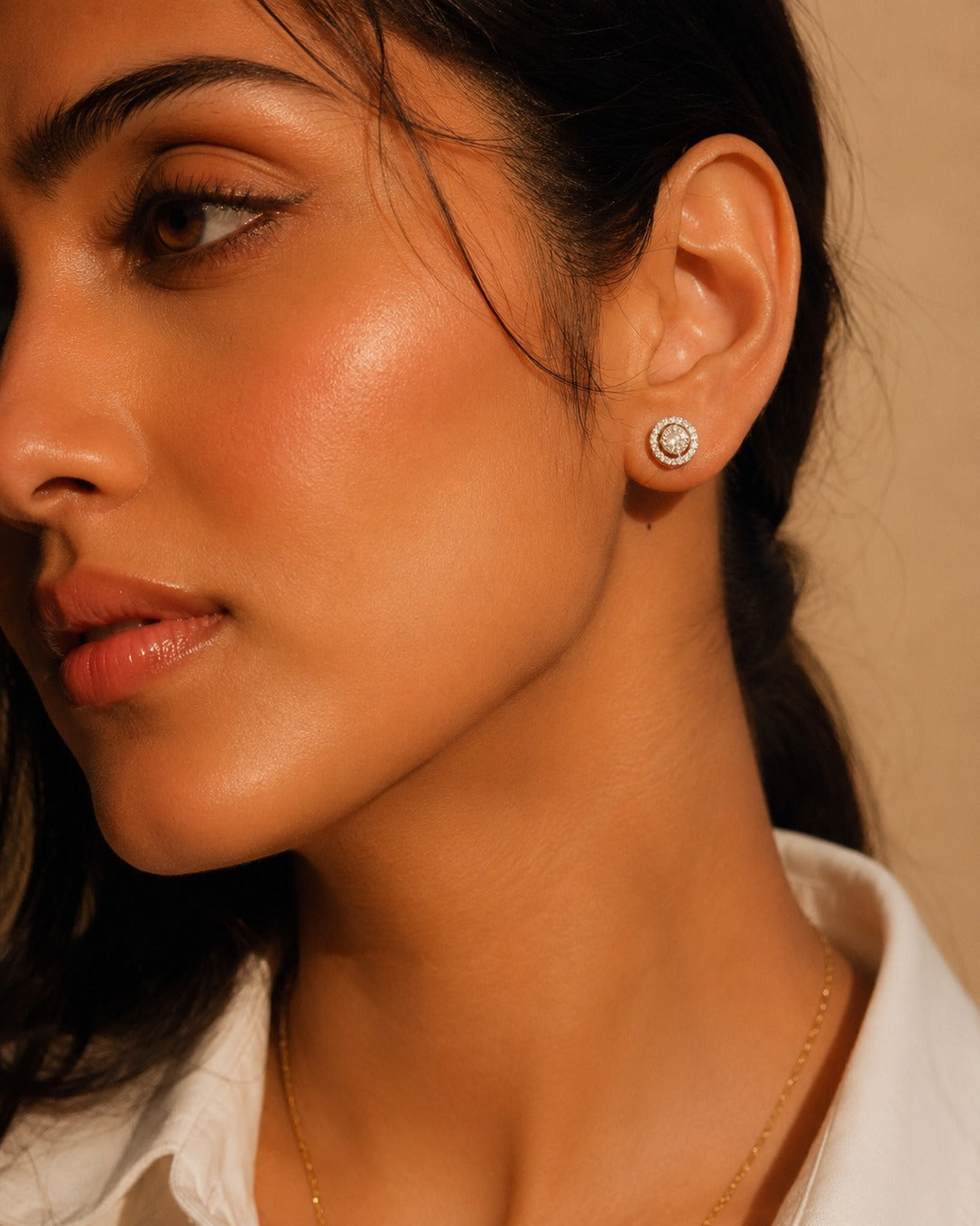 Nova Halo 925 Silver Round Stud Earrings #color_silver