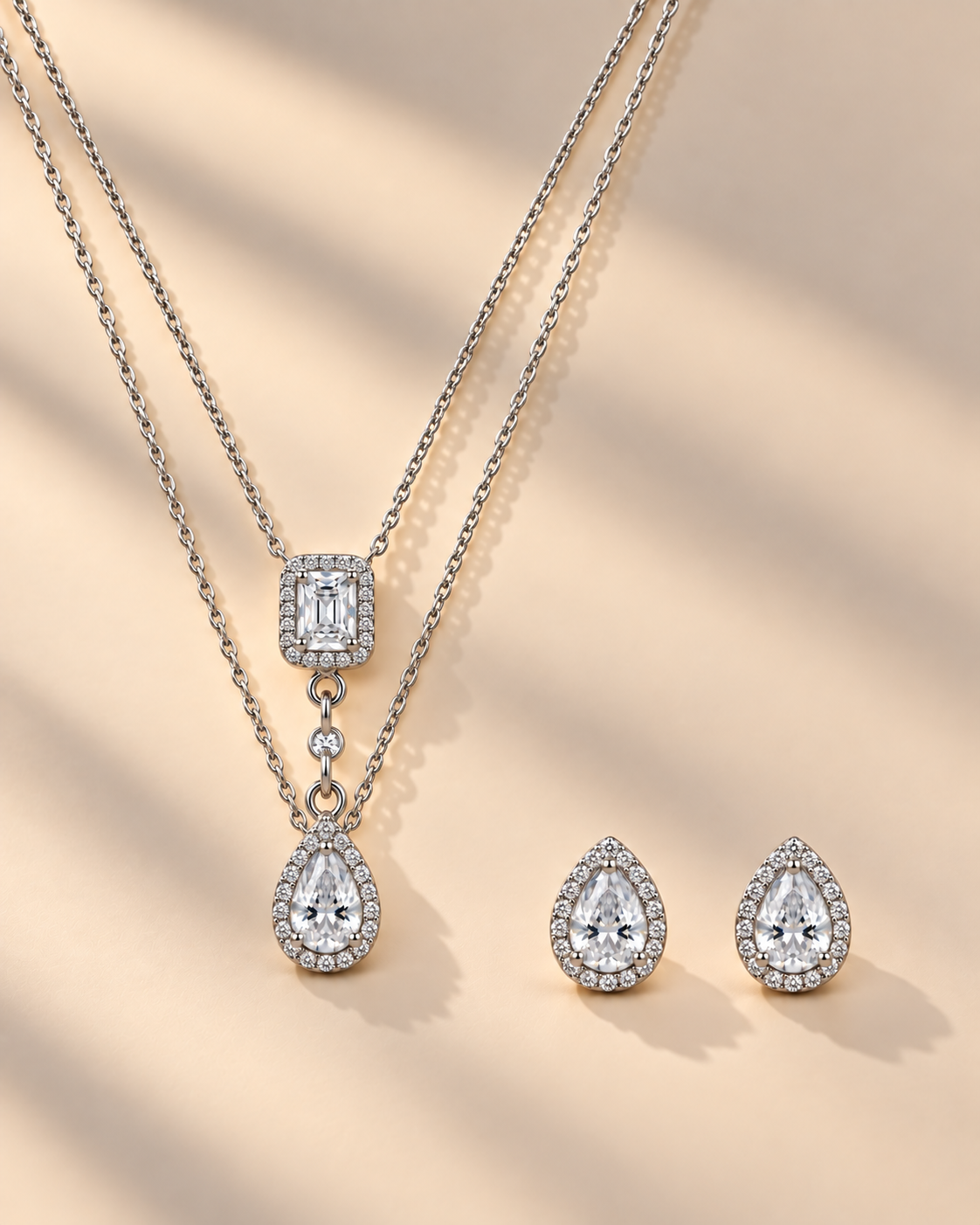 Teardrop Pendant Necklace & Earrings Set in 925 Silver | Cilvira