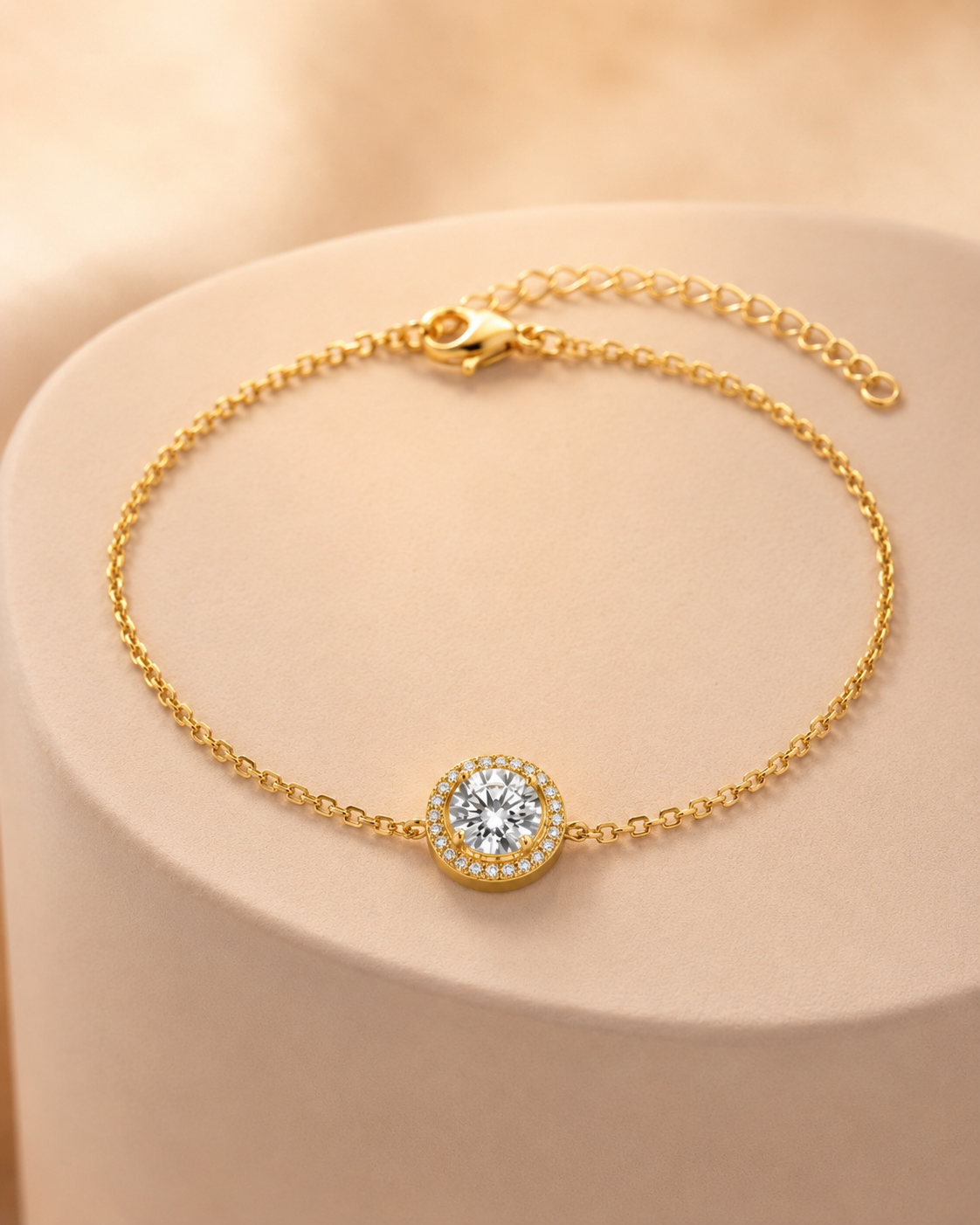 Halo Solitaire Bracelet #color_gold